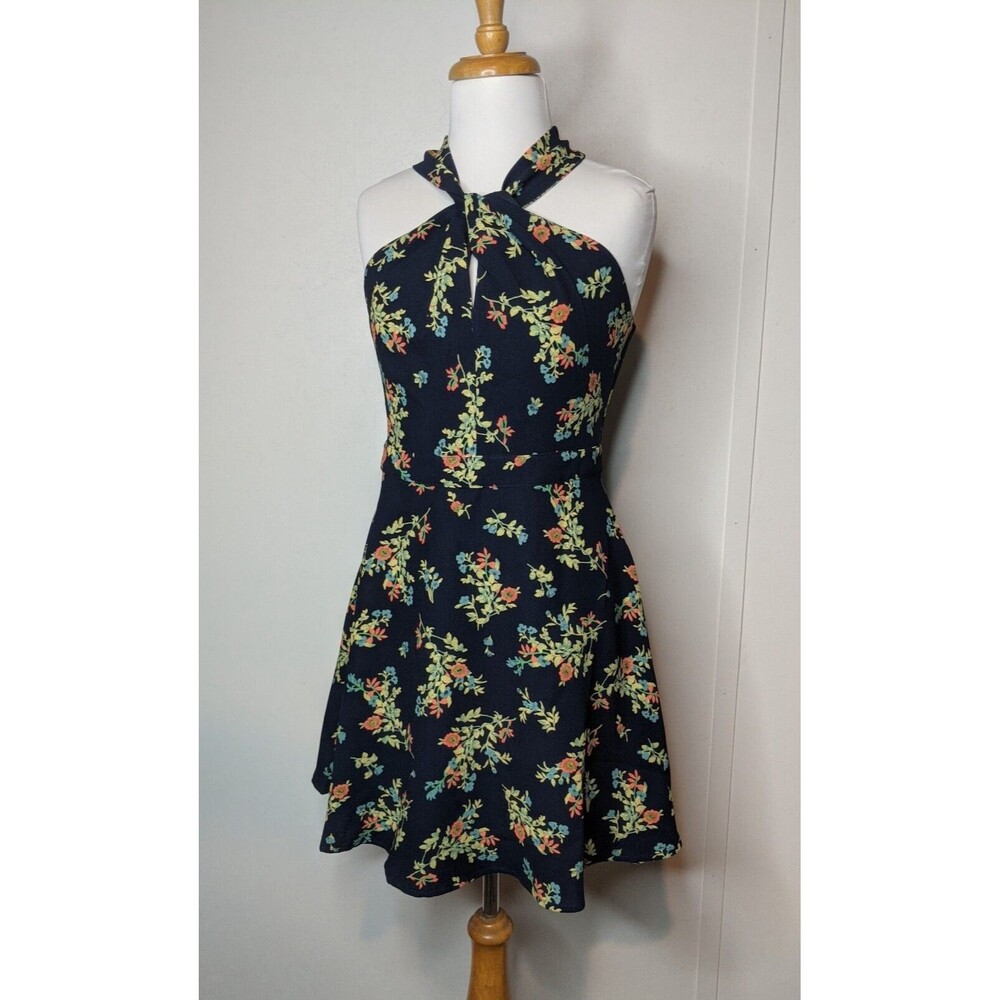 NWT 19 Cooper Navy Blue Floral Halter Dress S Textured Summer